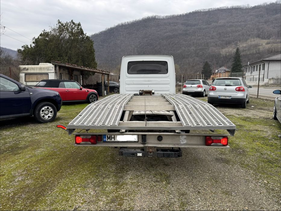 Vand /schimb autoplatforma iveco cabina dubla 3.0 diesel 2013