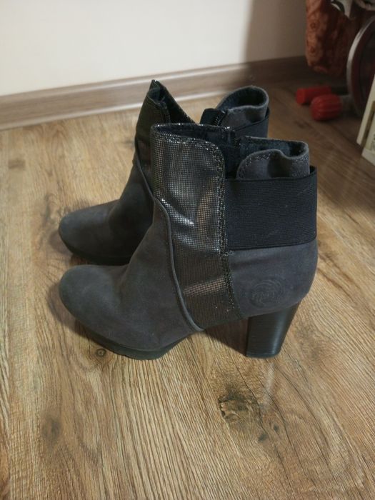 Полусапожки 37 размера