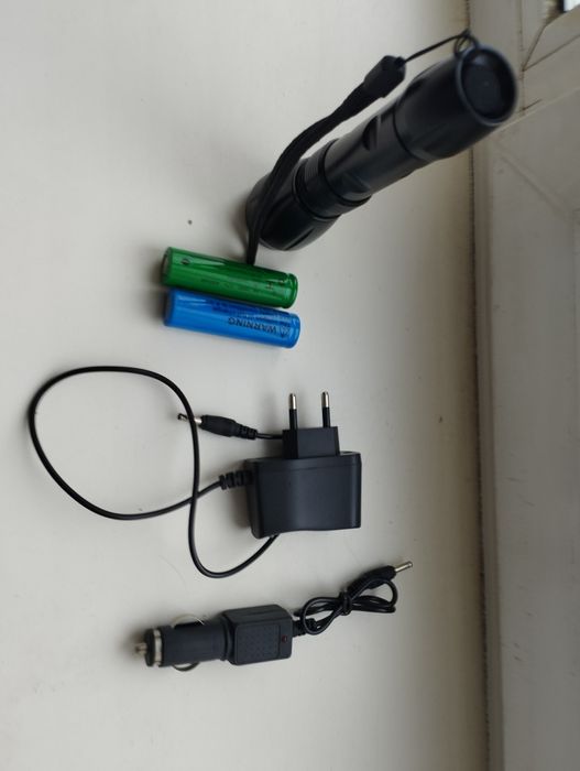 Фонарик тактический