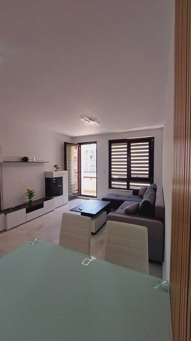 Дава се под наем Двустаен апартамент в София, Полигона - 73 кв.м за 714 € - Снимка #2