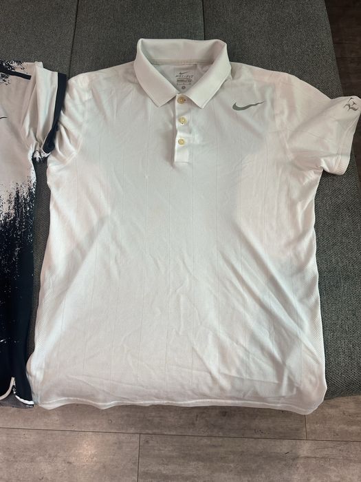 Nike тениски размер S —2 бр