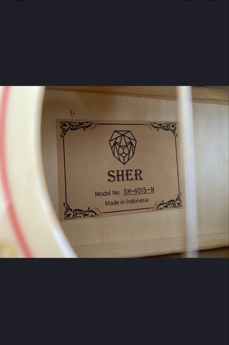 Gitara akusticheskiy. Ideal holatda. Sumkasi qoʻshib beriladi. Tel:94-