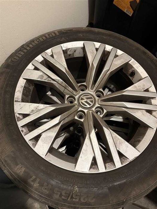 Джанти VW B7 B8 Alltrack Arteon Tiguan 225/55 17 с гуми Continental