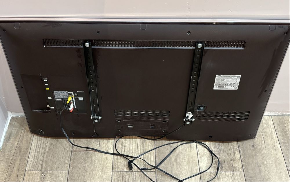 Телевизор Samsung