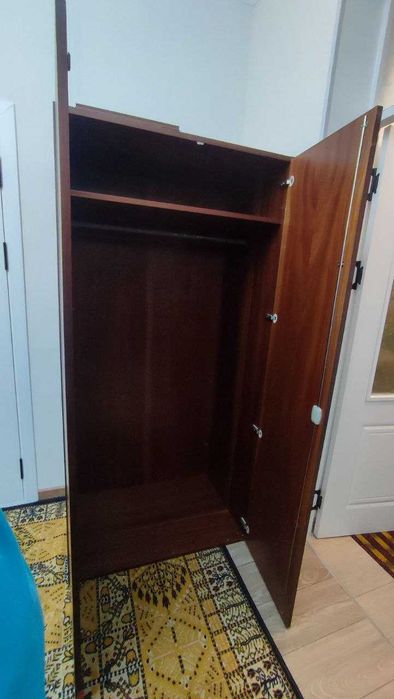 Продам шкаф, шифоньер