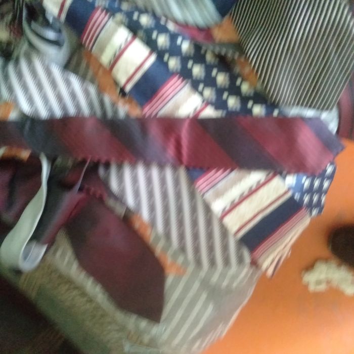 Галстуки.  разный