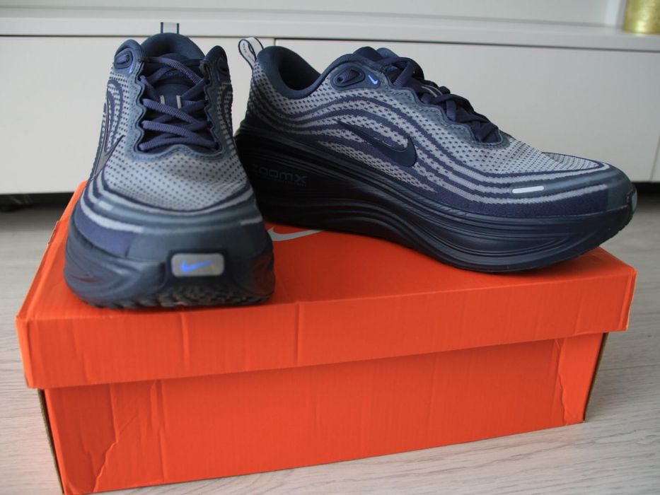 Nike Vomero Plus
