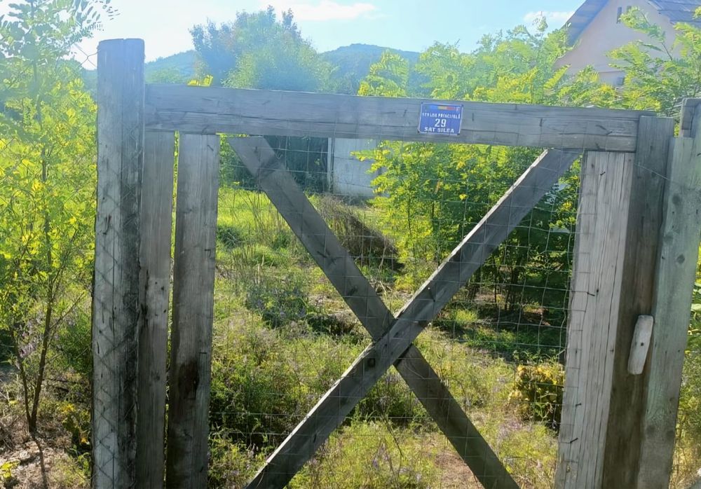 Teren intravilan Orlesti Valcea 1300 mp Deschidere 13 m DJ654
