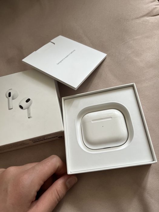 Науишники Airpods 3