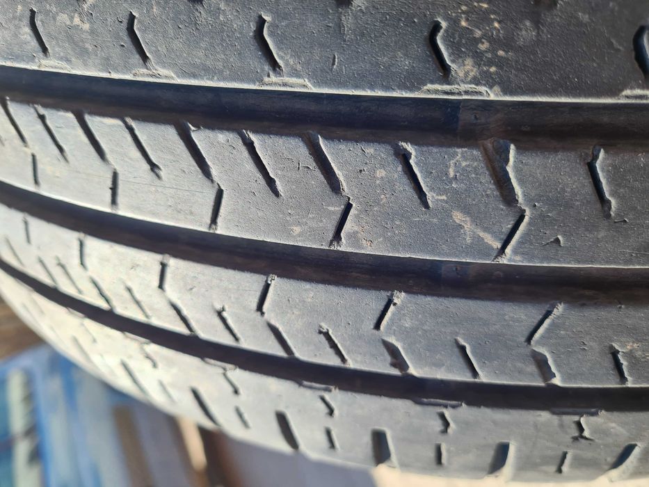 2 бр. гуми за бус 195/60/16C Nexen 6 mm DOT 4617/5216