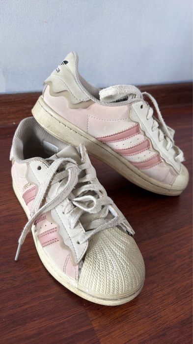 Кроссовки adidas