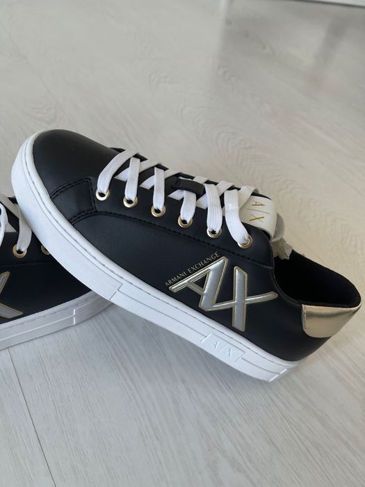 Pantofi Armani mărimea 37