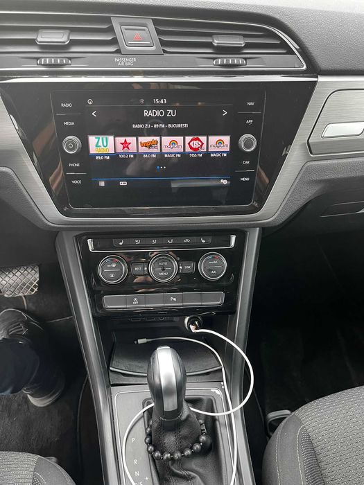 Volkswagen Touran 2.0TDI DSG7