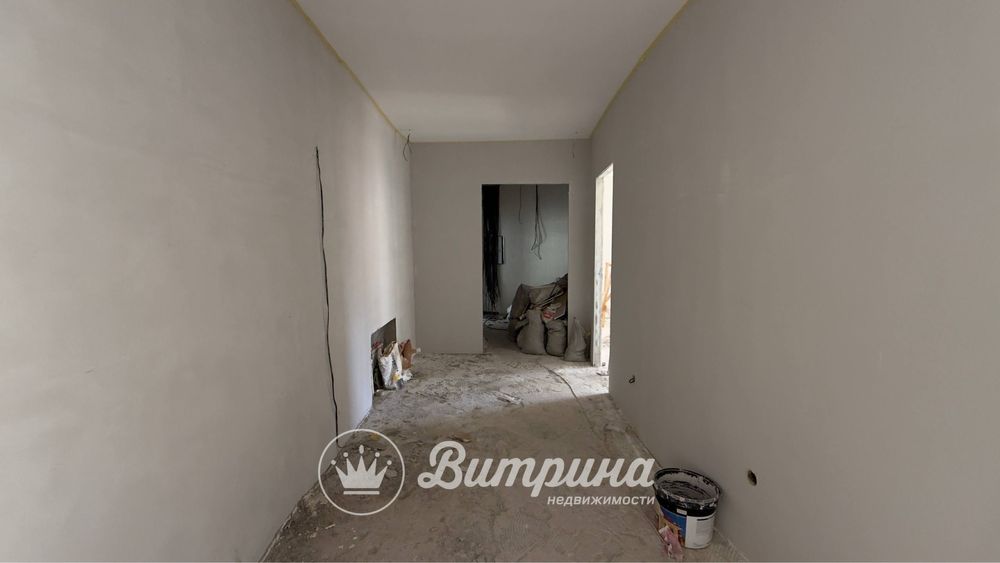 Продаётся коммерческое помещение на Паркентском, 3 Этаж