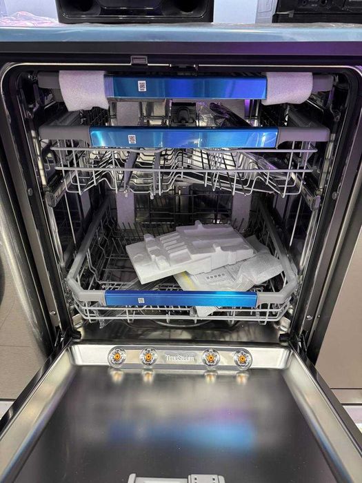 Посудомоечная машина LG DFB325HM Inverter TrueSteam Wi-Fi