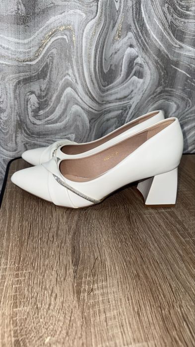 Туфли белые туфли белые