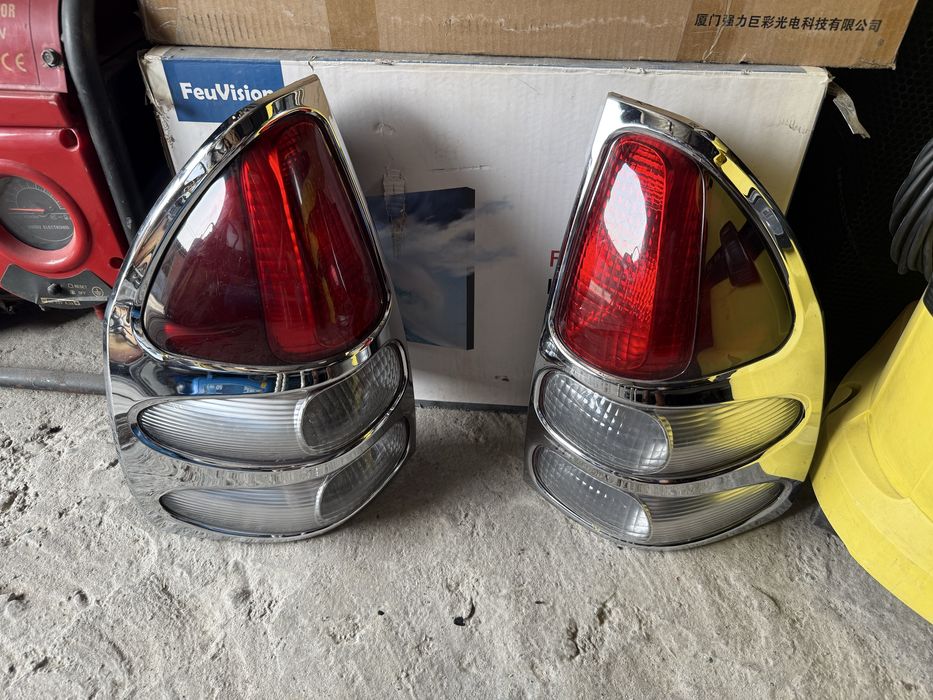 * Prado 120 задние фары - стопы в отличном состоянии не дорого!