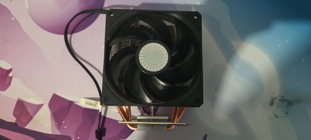 Vând cooler CPU cooler master