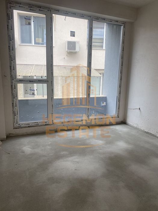 Продава се Двустаен апартамент в Варна, Аспарухово - 46 кв.м за 1414 €/кв.м - Снимка #2