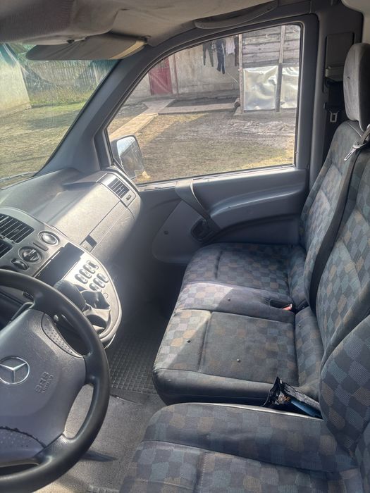 Vând/schimb Mercedes benz-(vito)