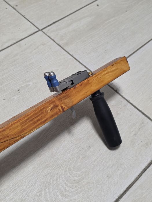 Prastie Profesională cu Tragaci