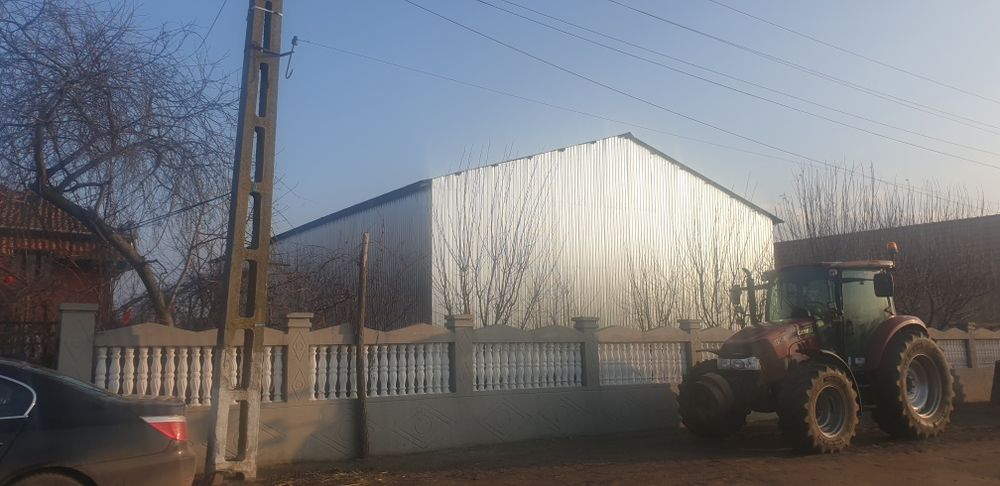 Vand hale metalice si structuri metalice și componente ferme stâlpi