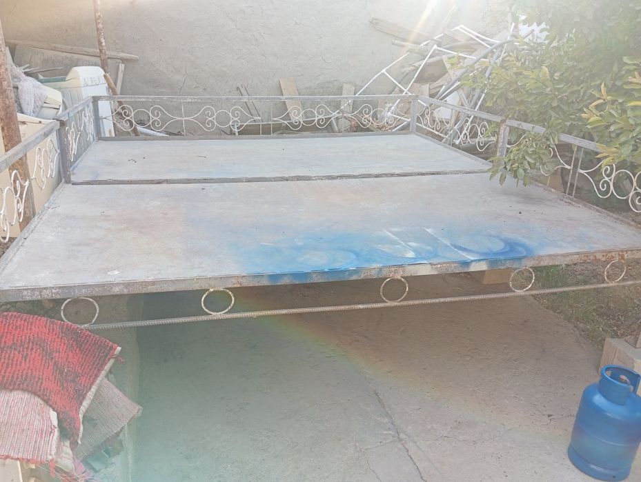 Тапчан Чорпоя сотилади