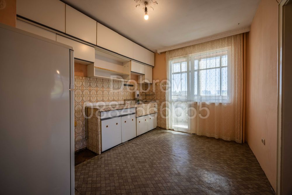 Продава се Многостаен апартамент в Варна, Левски - 140 кв.м за 1020 €/кв.м - Снимка #15