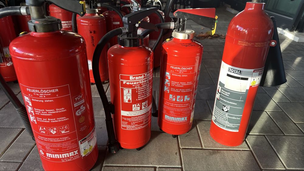 Diverse extinctoare 12kg 6kg 5 kg…cu inspecta pana in 2027 Germania