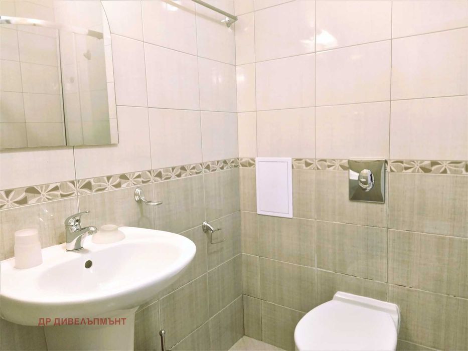 Продава се Двустаен апартамент в Несебър - 76 кв.м за 1000 €/кв.м - Снимка #5