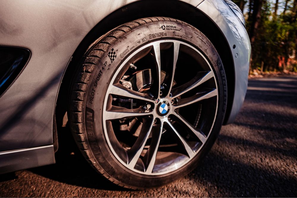 BMW 3 Series 2019 — imagine 5