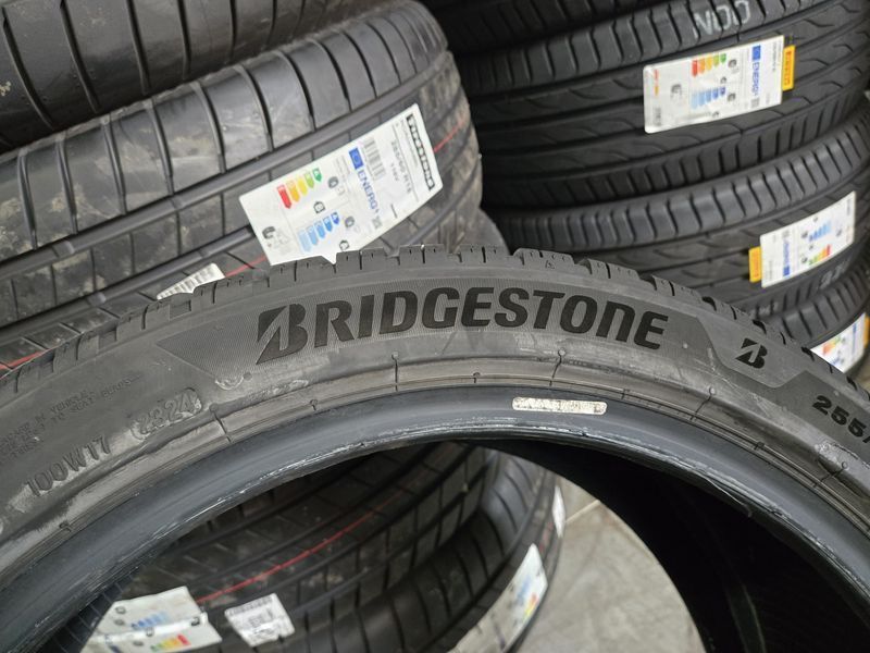255/40/20 BRIDGESTONE 4бр