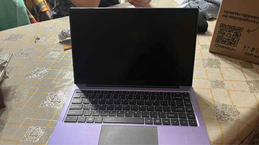 HYDRA ноутбук, есть гарантия