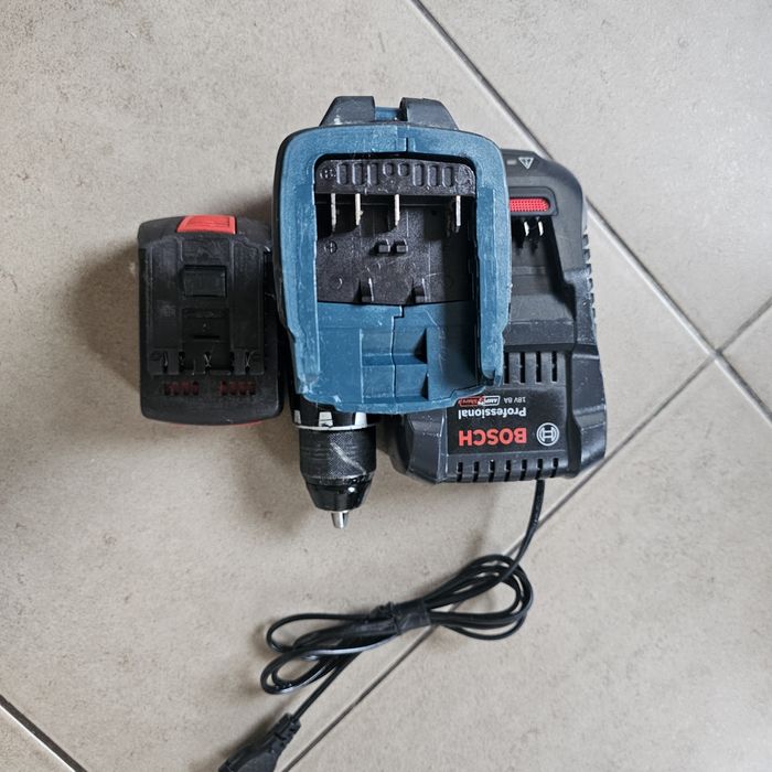 Masina gaurit/însurubat professionala Bosch GSR 18V-28