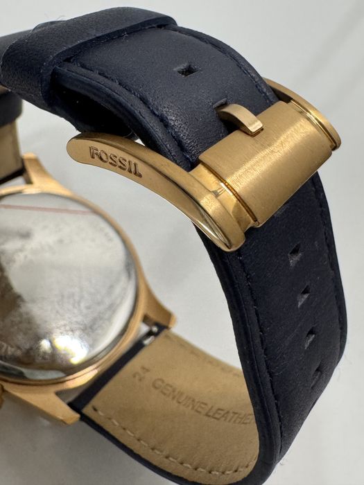 Ceas Fossil Sullivan gmt calendar. Aur roz