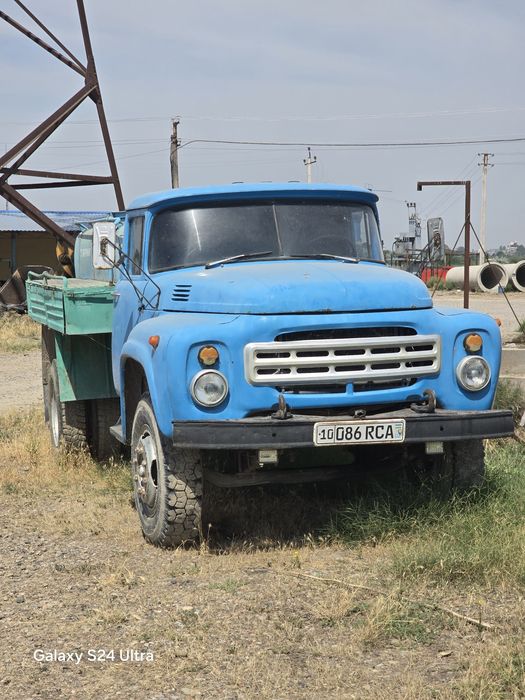 Зил сотилади холати яхши 1988 йил ишлаб чикарилган.