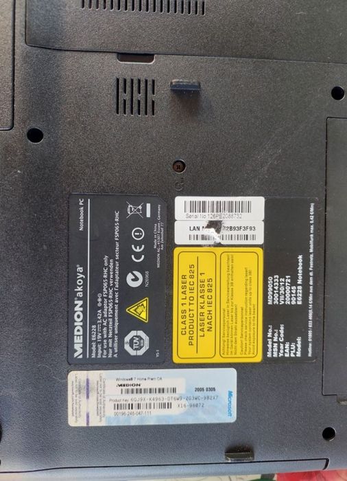 Laptop Medion Akoya i3