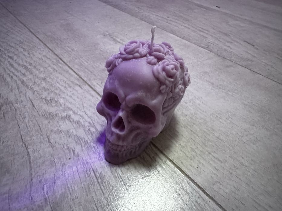 Handmade Soy Skull Candle / Lumănare Handmade Soia