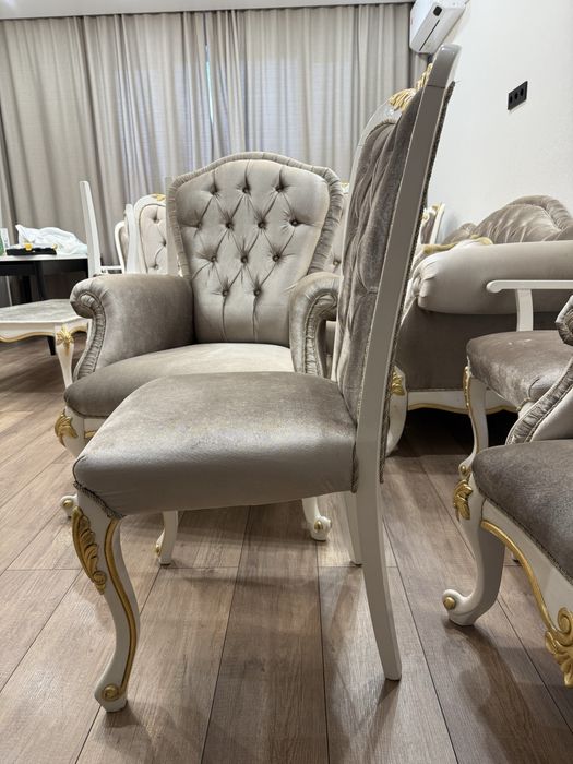 Стулья в отличном состоянии