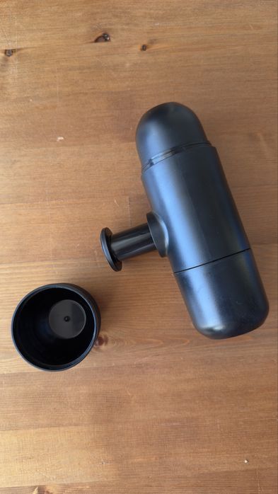 Еспресо машинка за планина и къмпинг