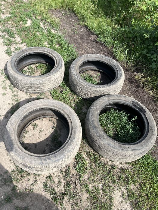 Продам 215 55 r17