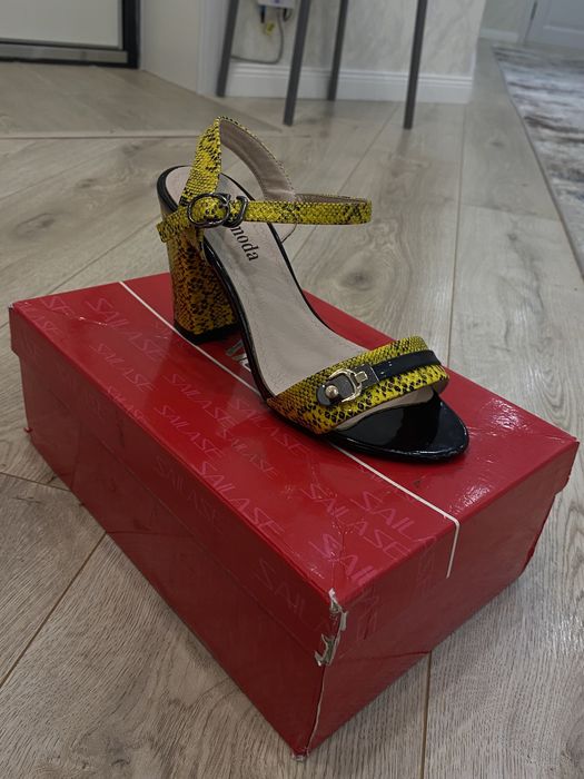 Туфли-басаножки