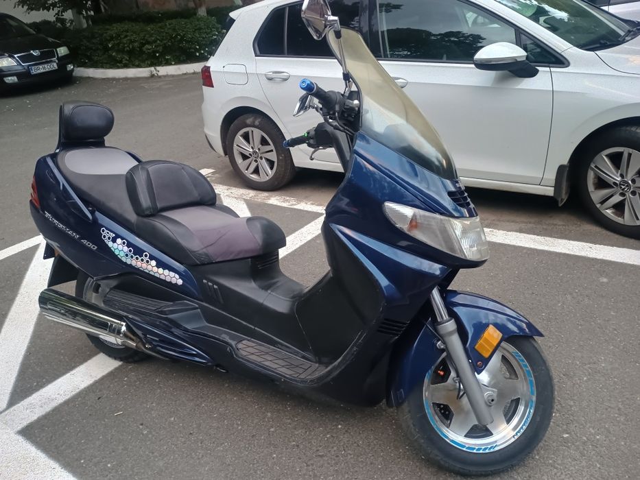 Suzuki Burgman 400