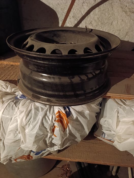 Продам шины зимние