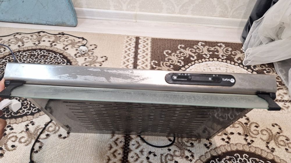 Продам вытяжку!!!