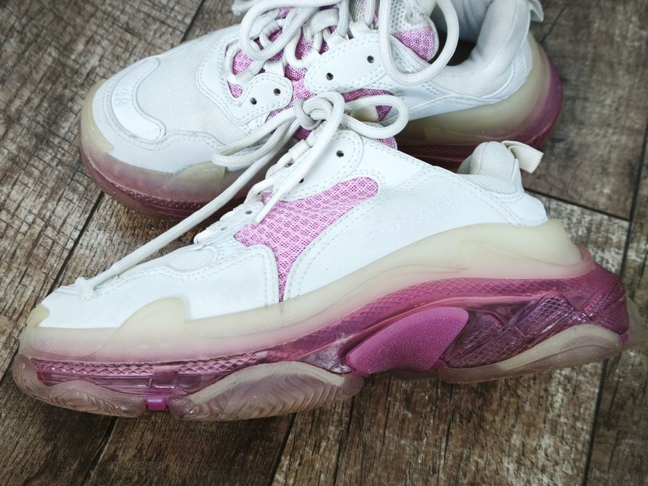 BALENCIAGA Triple S сникърси, номер 38