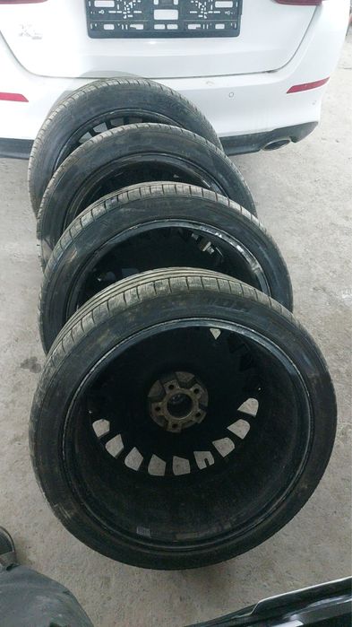 Диски с новым резиноми