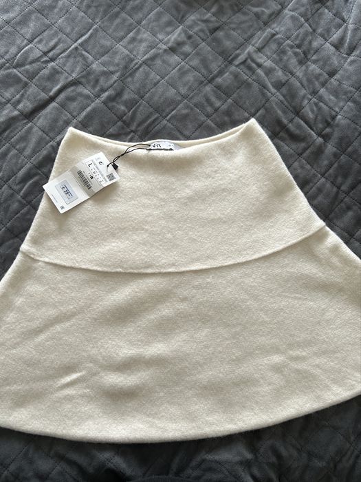 Дамска пола Zara