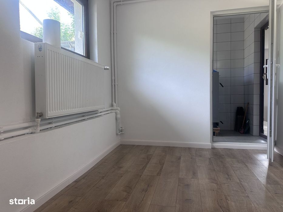 Între dealuri, viță de vie și liniște deplină! Vanzare casa in Prahova