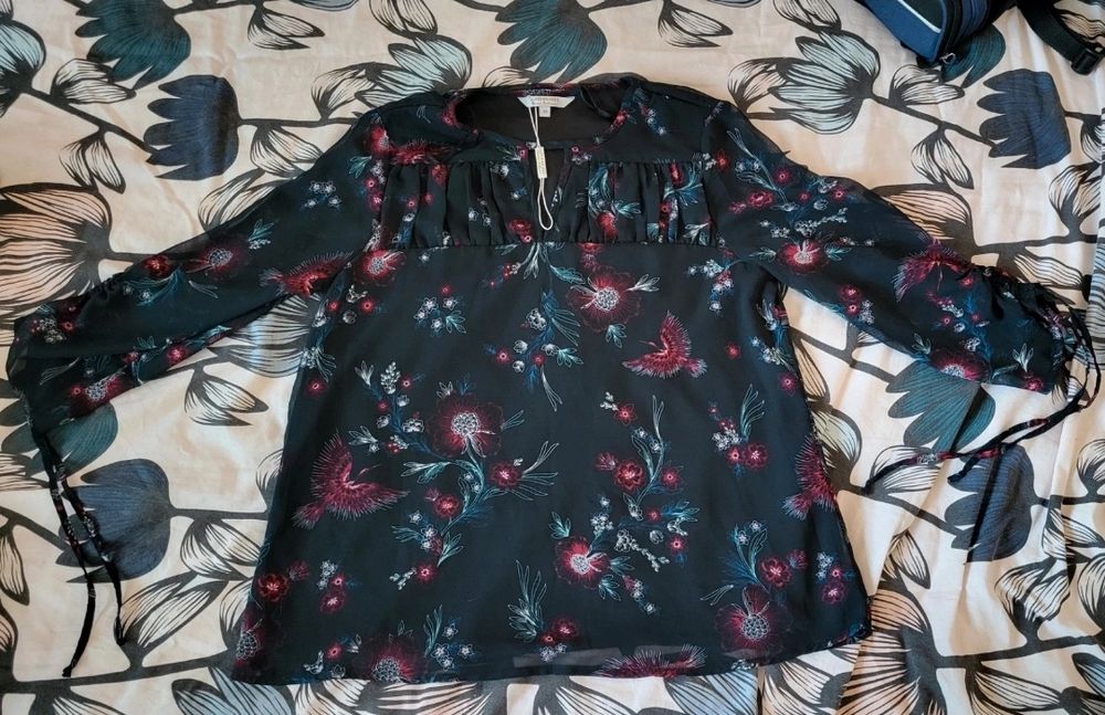 Cămașă cu eticheta